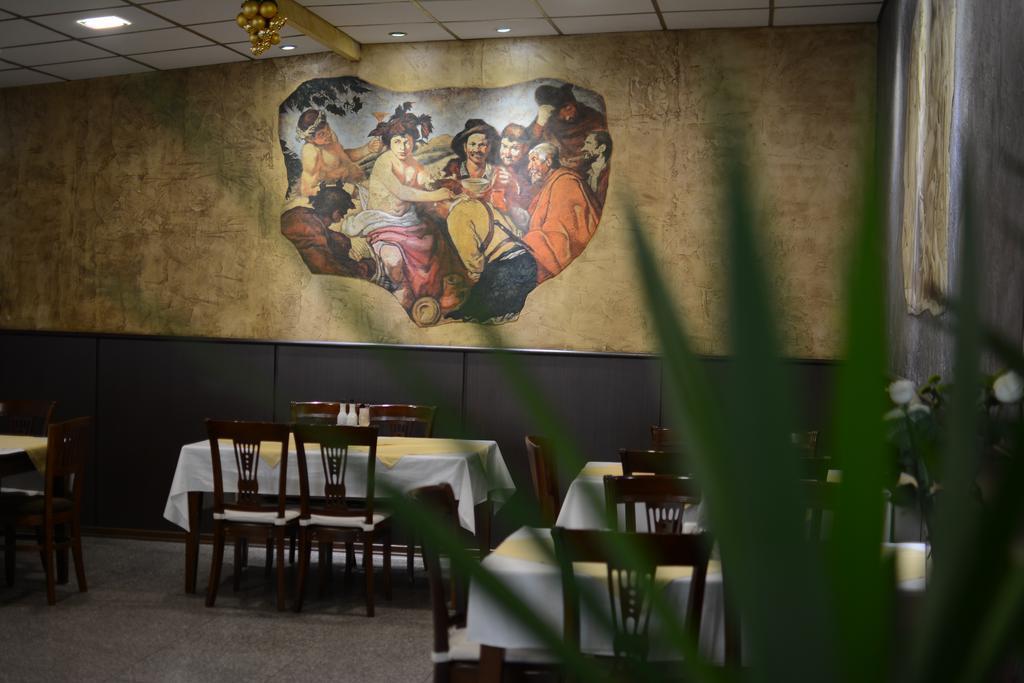 Hotel Afrodita Plowdiw Exterior foto