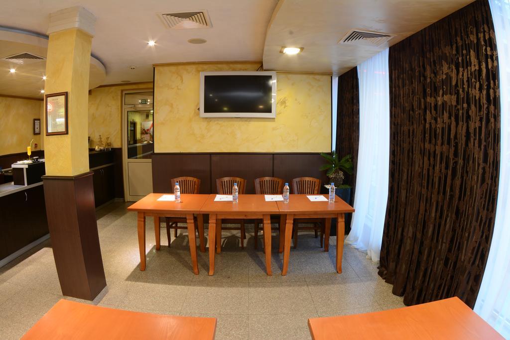 Hotel Afrodita Plowdiw Exterior foto