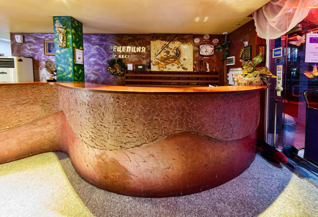 Hotel Afrodita Plowdiw Exterior foto